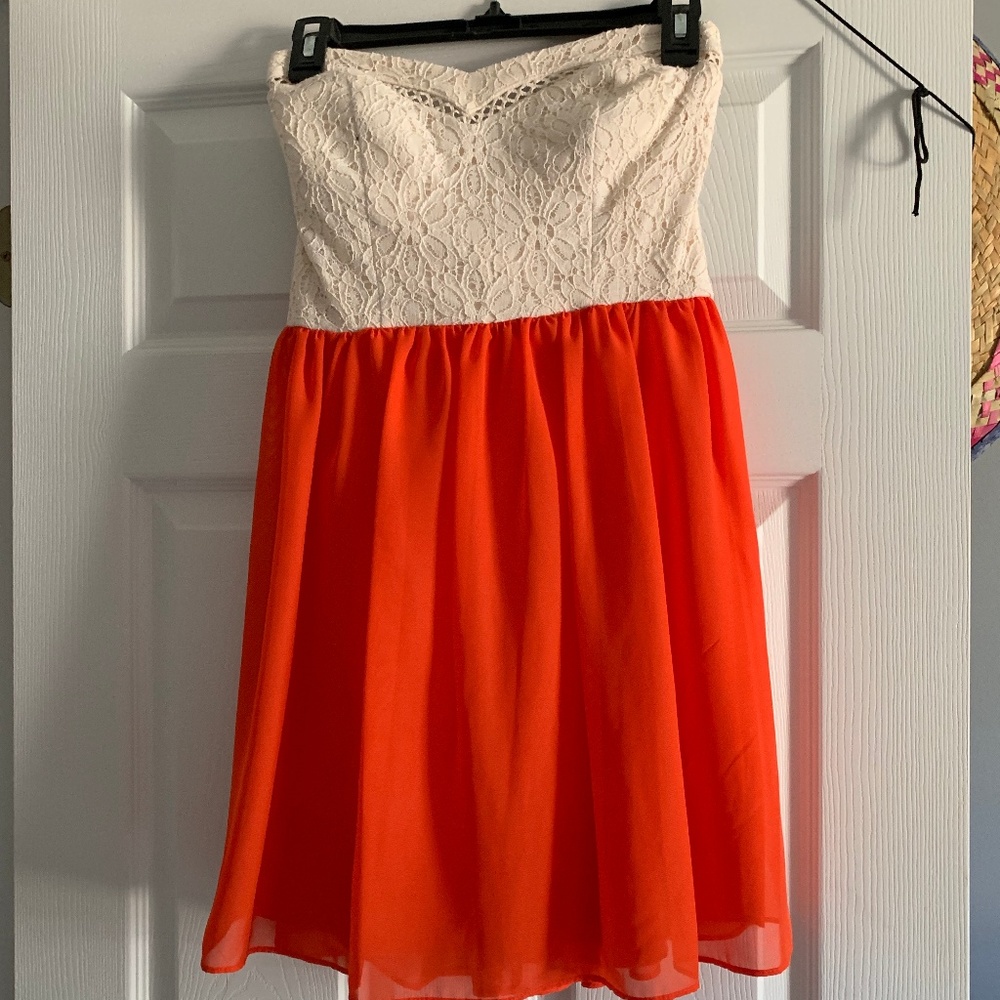 Strapless A-line dress